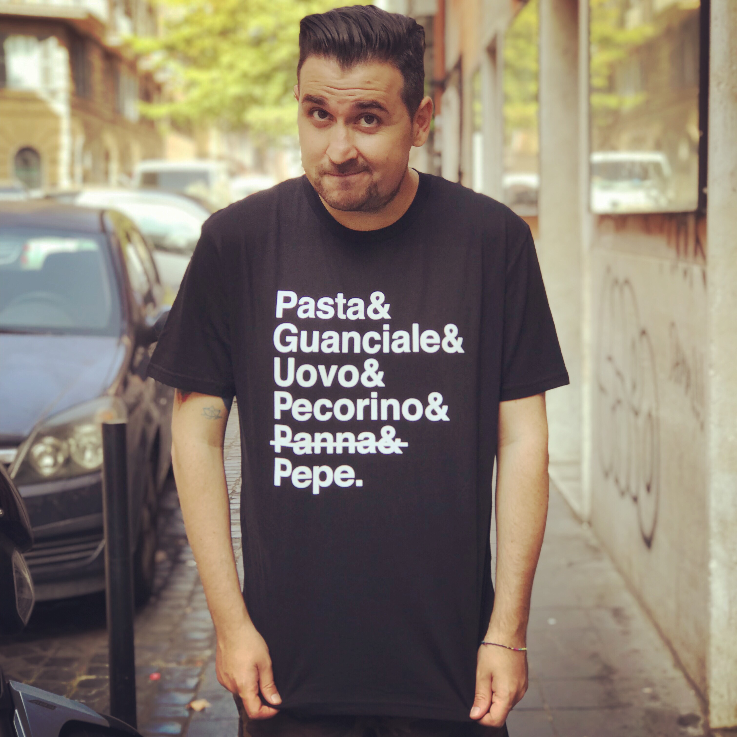 Nuova T shirt Pasta Elvis Lives Roma nuova-t-shirt-pasta-elvis-lives-roma
